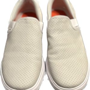 Ladies Speedo Hybrid Slip-On Shoe in Size 10